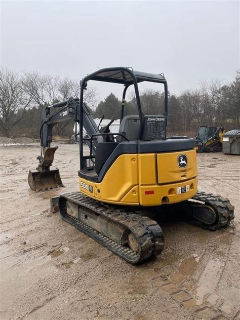 mini excavators in lansing mi